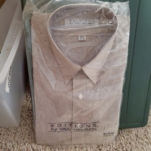 NEW Vintage Van Heusen Editions Button down shirt